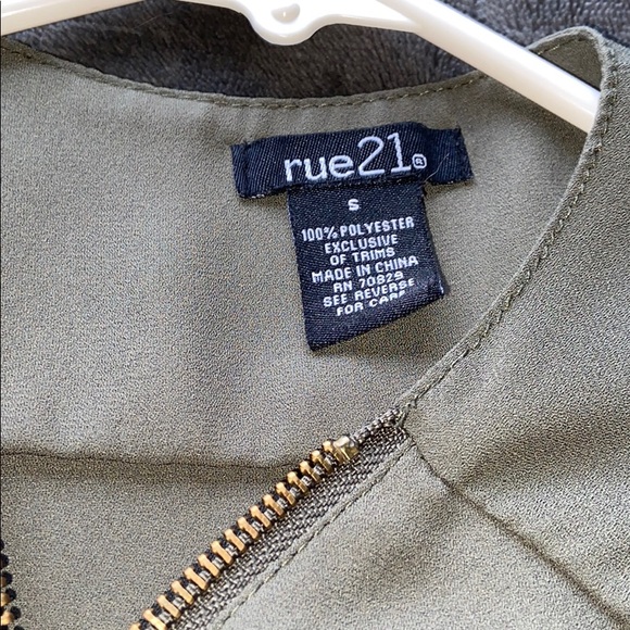 A Rue 21 blouse - Picture 2 of 4